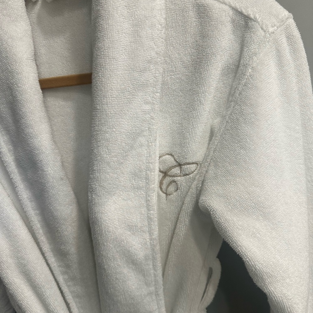 Pottery Barn Soft White Terry clothe Cotton Robe Spa - Picture 9 of 13